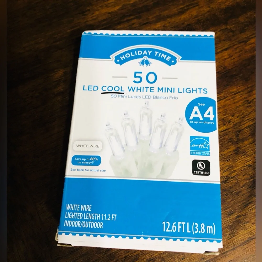 Holiday Time 50 Led Cool white mini Lights white wires indoor/outdoor 11.2 ft